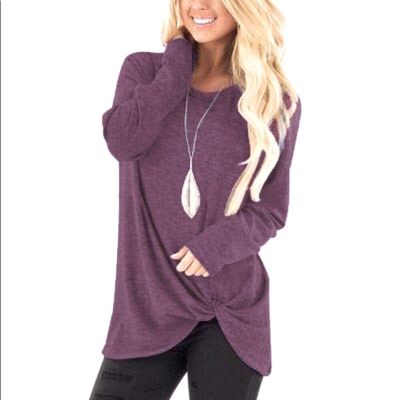 T&J Designs Tops - 🚨CLEARANCE! LONG SLEEVE TOP WITH TWIST DETAIL